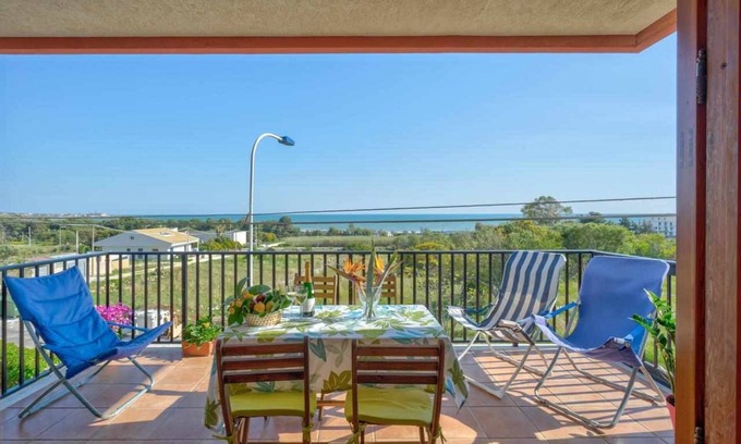 Sampieri Apartment | House with see view "Orizzonte"
