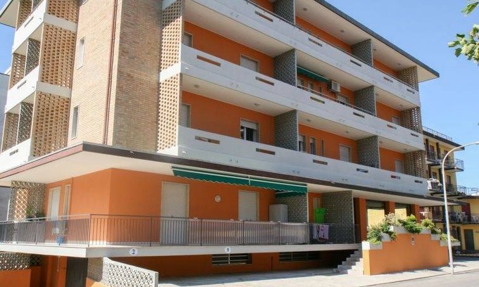 Jesolo Apartment | Houston (H9M8ESA)