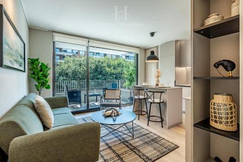 Apoquindo Apartment | HT Calido Departamento con Estacionamiento