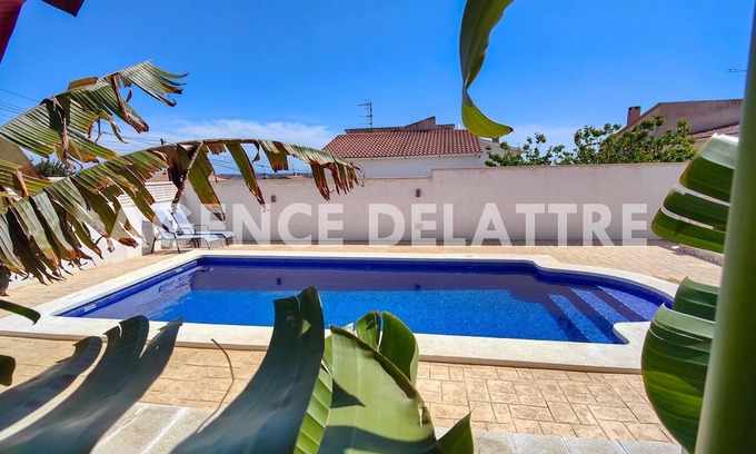 Peniscola Ski Chalet | https:/www.agencedelattre.com/es/location/66