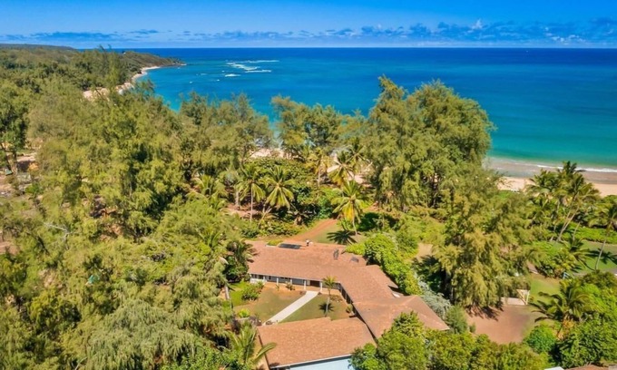 Anahola House | Huge 6 br/6 ba Beachfront, for big groups,A.C. accessible, in relaxed old Hawaii