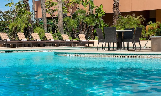 Airport Area Hotel | Hyatt Regency John Wayne Airport Newport Beach