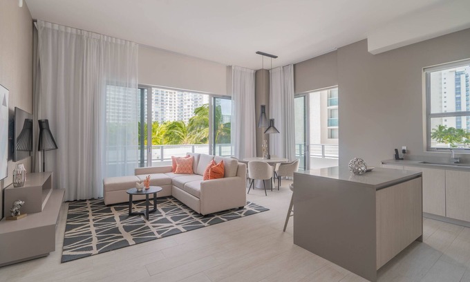 Hallandale Beach Apartment | HYDE Beach House - 2BR High Ceiling Corner Suite!