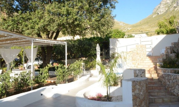 Macari Bed & Breakfast | I colori del mare