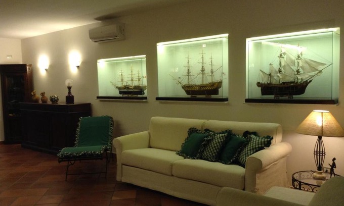 Monte Po-Nesima-San Leone-Rapisardi Apartment | I Tre Velieri - The Three Ships