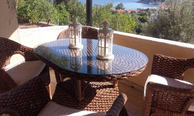 Karaburun House | İzmir Karaburun'da Yazlık Ev Fırsatı