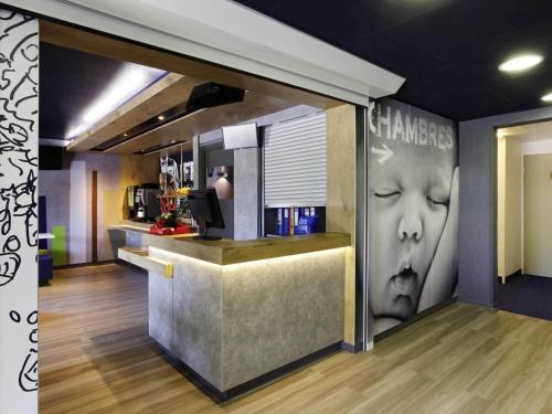 Meyreuil Hotel | IBIS Budget Aix en Provence Est Le Canet