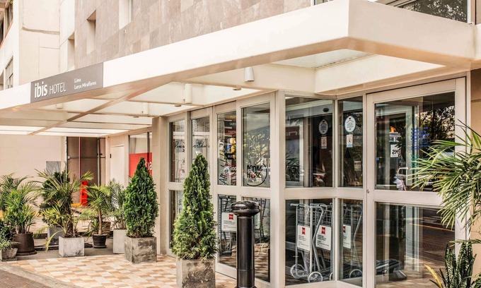 Miraflores Hotel | ibis Larco Miraflores