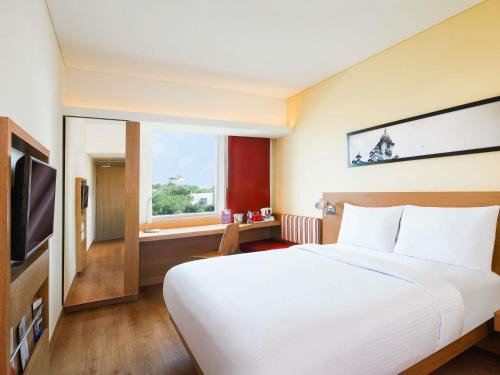 Navi Mumbai Hotel | ibis Navi Mumbai - An Accor Brand