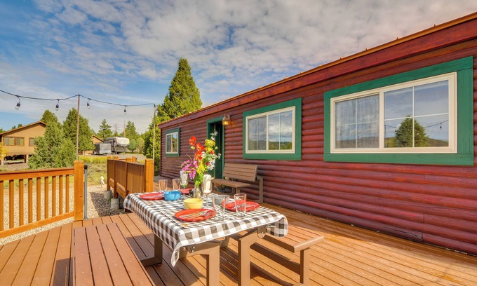 Alton Cabin | Ideal Base Near Zion & Bryce Canyon Nat'l Parks!