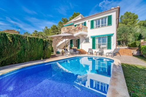 Alcanada House | Ideal Property Mallorca - Casa Osborne