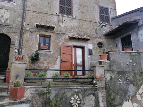 Ischia di Castro House | Il Giardino Segreto