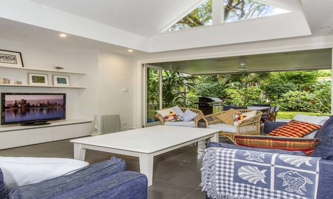 Pearl Beach House | ILL BE BACK - PEARL BEACH