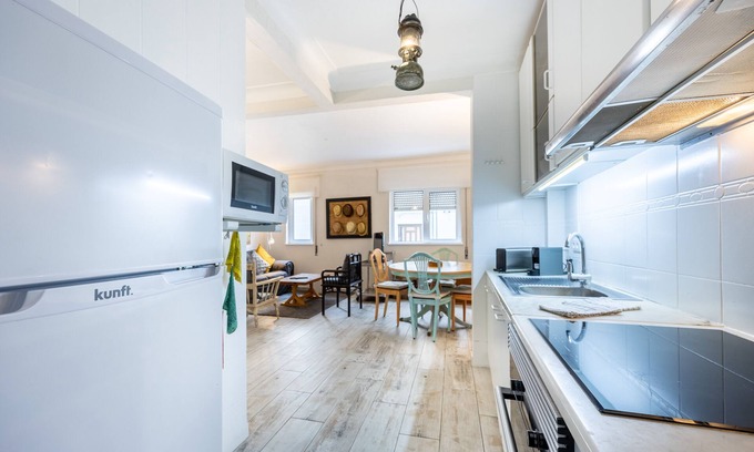 Lagos City Center Apartment | IM On Charming Home