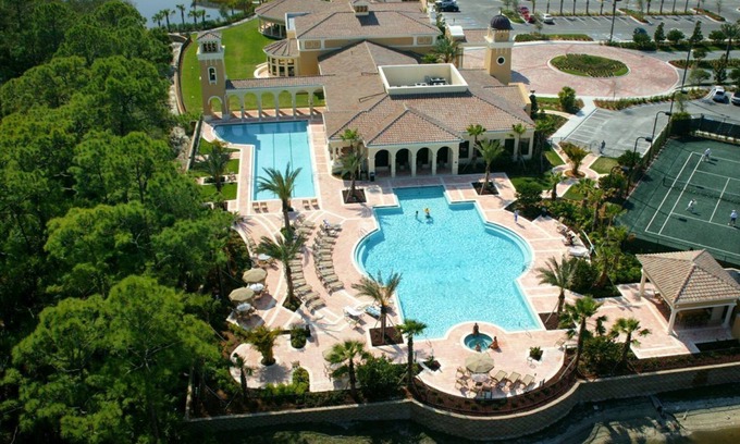 Nokomis House | Imagine living in luxury at the Magnificent Venetian Golf and River Club!
