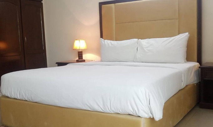 Lahore Apartment | Impeccable 3-bed Apartment in Lahore