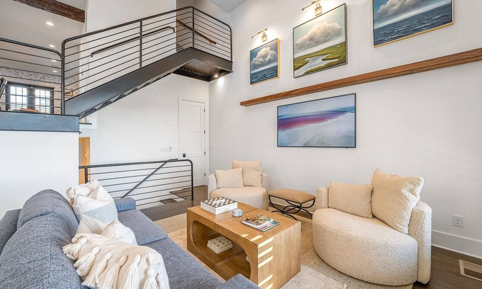 Hitch Village - Fred Wessels Homes House | Impeccable Home Steps to River Front w/Roof Deck & Parking by Lucky Savannah