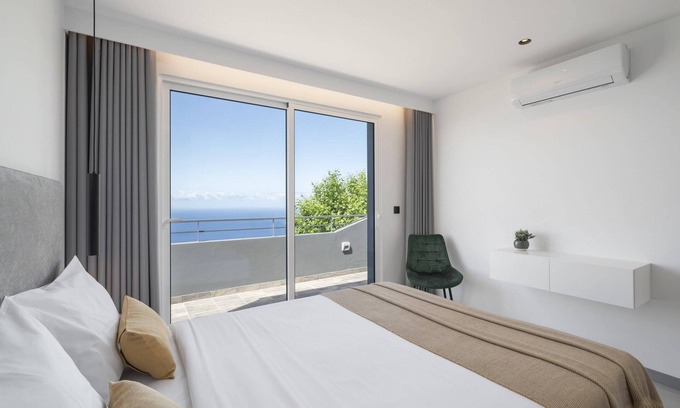 Arco da Calheta Apartment | In the West - Intelsol Calheta Apartments II