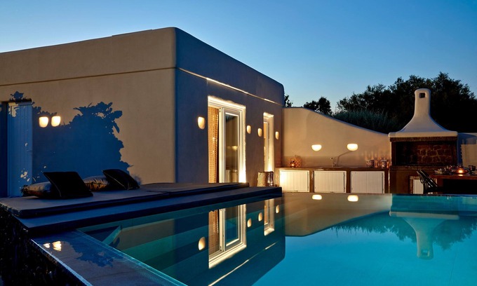 Agia Paraskevi House | Incognito Villa