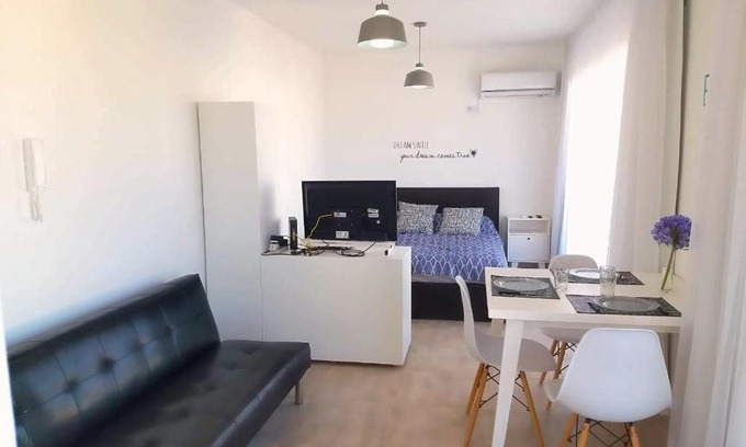 Constitucion Apartment | Independencia 1302 10A by HB