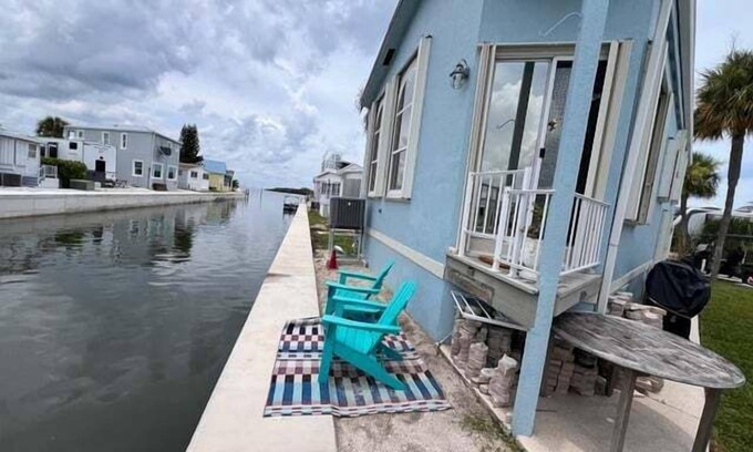 Nettles Island House | Intracoastal Canal Front Gorgeous 3 bed 2 bath home