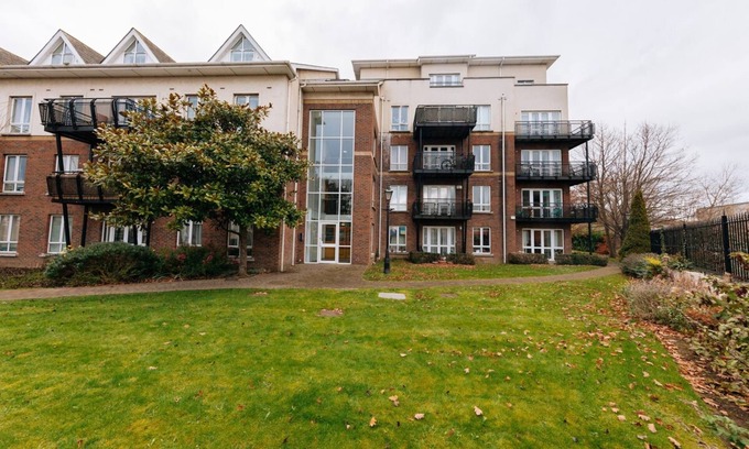 Dublin Apartment | Inviting 1BD Flat - 21 Mins From Dublin Airport!