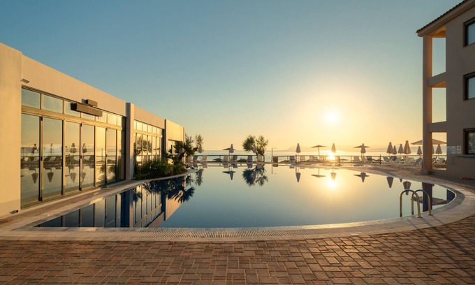 Kato Stalos Hotel | Iolida Beach by Smile Hotels
