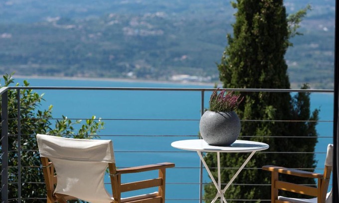Argostoli House | Ionian Colours Kefalonia