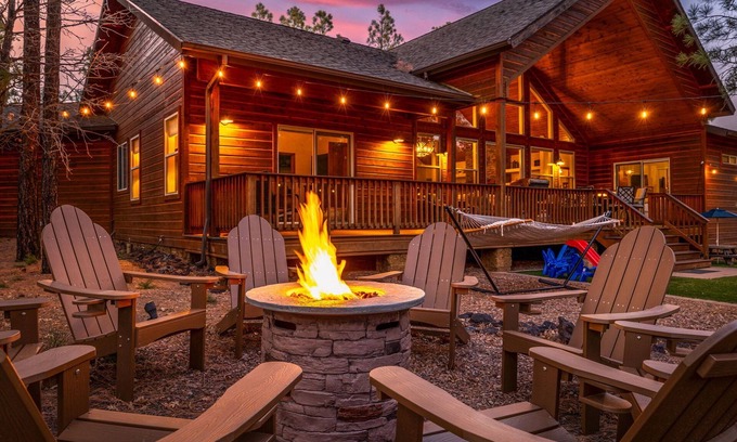 Torreon House | Iris Lodge at Torreon, Peaceful Nature Retreat!