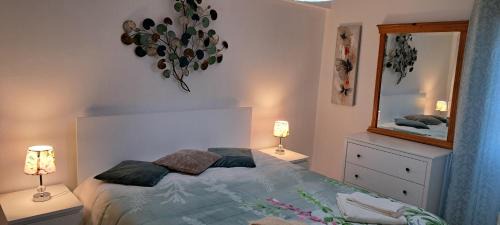 Rio de Mouro Apartment | Isabel Dream I, 400m from the train