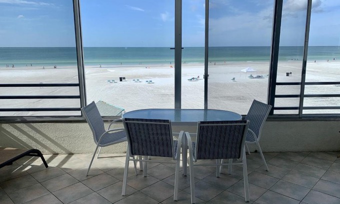 Siesta Key Apartment | Island House Beach Resort 5S