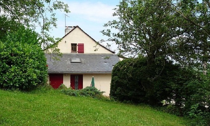 Moyrazes House | Isolated cottage in the countryside. 5 minutes from all shops