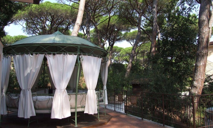 Marina di Castagneto Carducci Apartment | Beautiful apartment for 8 people with WIFI, TV and patio