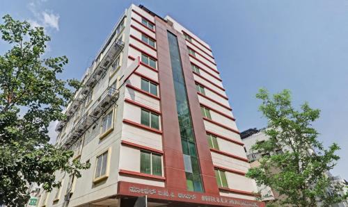 Gandhi Nagar Hotel | Itsy Hotels BCP Suites