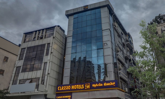 Bangalore City Center House | Itsy Hotels Classio Richmond