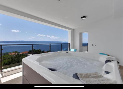 Brela Apartment | Ivana&Luka-Put luke 1, Brela