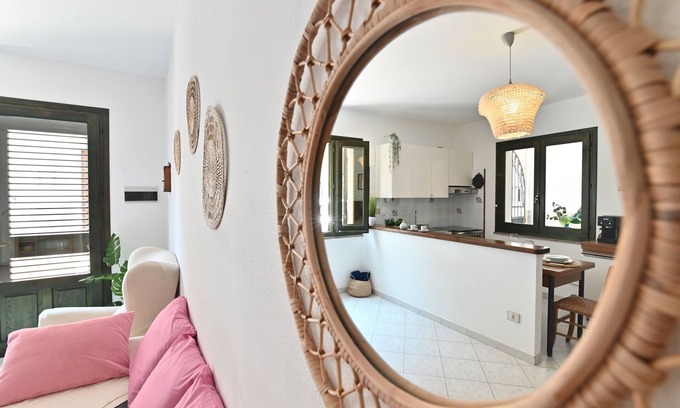 Pula Apartment | IzzHome Central Cozy