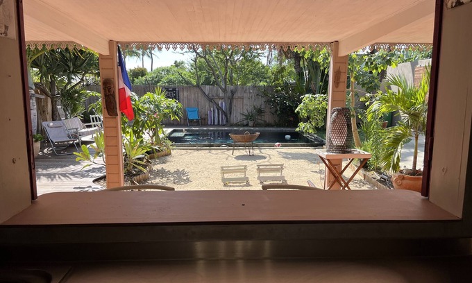 La Saline Les Bains House | JACARANDA CASE BOUGAINVILLIER (10 people)