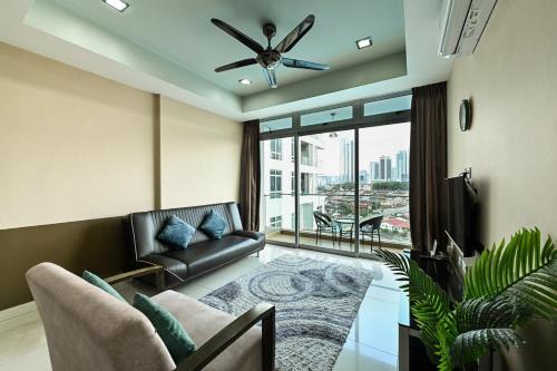 Taman Century Apartment | JB KSL City Mall #3BR #Family #6pax #Central