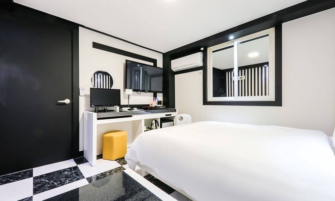 Jecheon Hotel | Jecheon Rain
