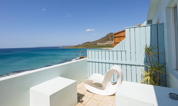 Sail Rock Beach Bed & Breakfast | Jhai-Wu