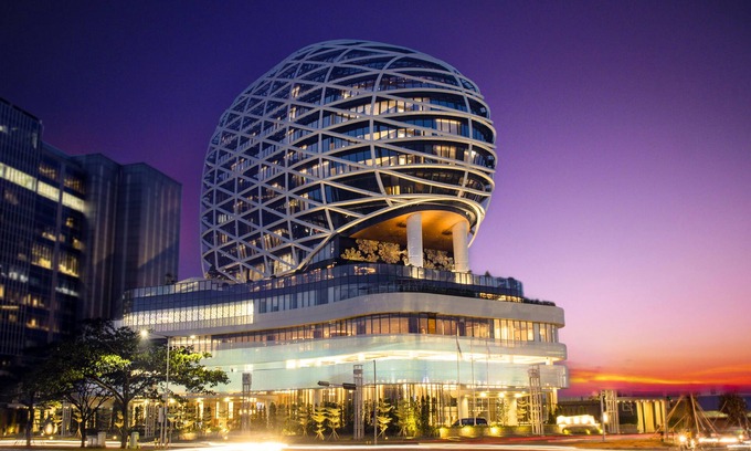 Tangerang Hotel | JHL Solitaire Gading Serpong