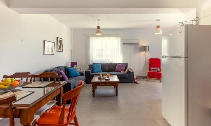 Kapparis Apartment | Jimmy's flat