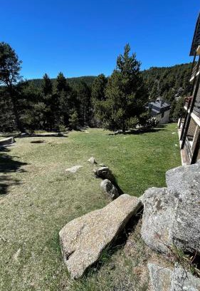 Font-Romeu-Odeillo-Via Apartment | Joli studio près de la forêt