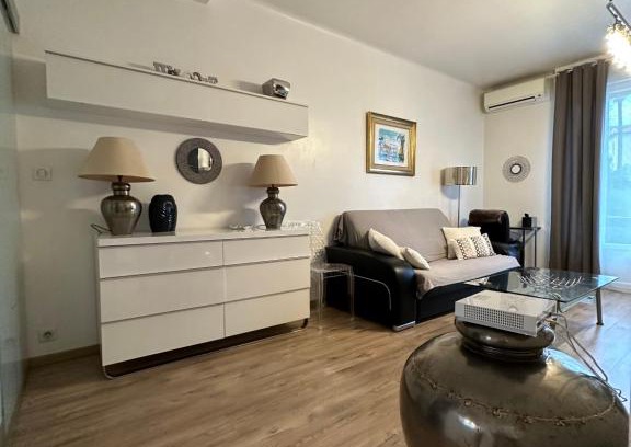 Carnot Apartment | Jolie 2 pièces à deux pas du Palais des Festivales