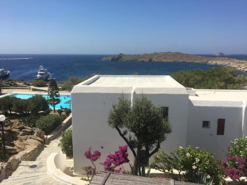 Agios Ioannis Apartment | Jolie seaside maisonette!