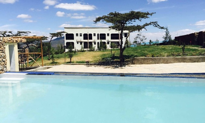 Kiserian House | Jordan Breeze