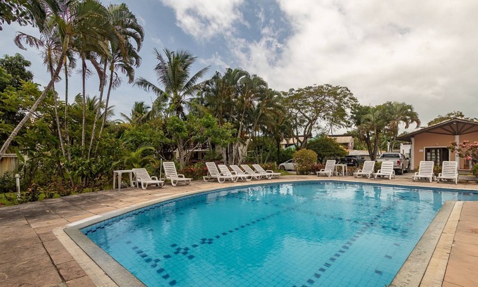 Porto Seguro Apartment | JSO - Duplex Set 200m from Mundaí Beach