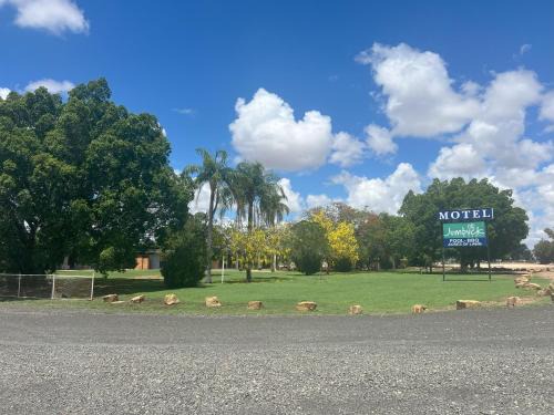 Longreach Hotel | Jumbuck Motel