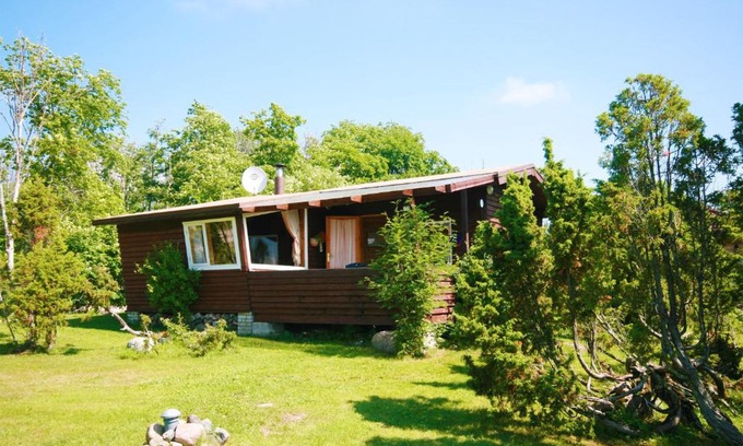 Laaneranna Parish House | Junga mereäärne puhkemaja